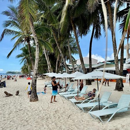 Calypso Beach And Dive Resort Manoc-Manoc Esterno foto