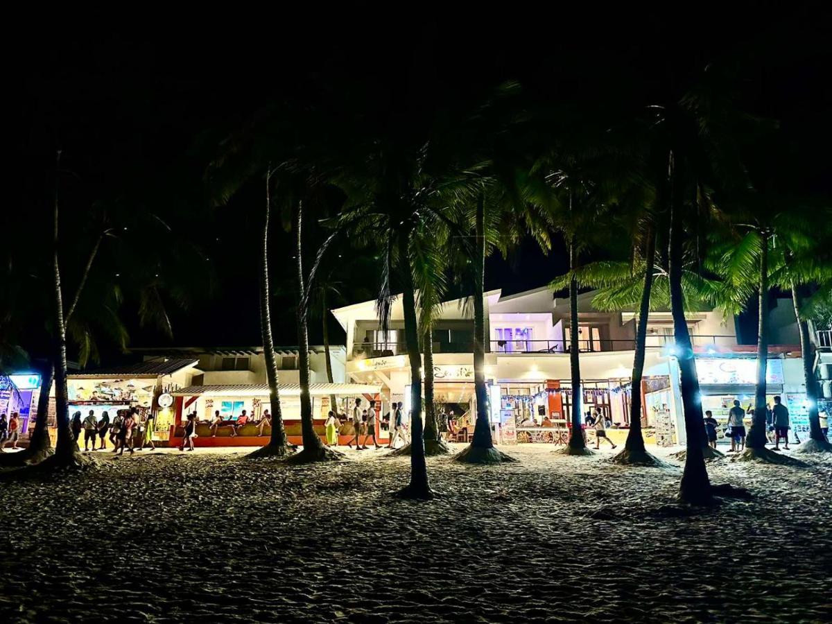 Calypso Beach And Dive Resort Manoc-Manoc Esterno foto