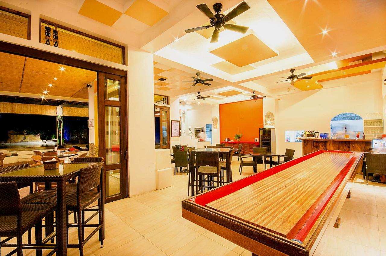 Calypso Beach And Dive Resort Manoc-Manoc Esterno foto